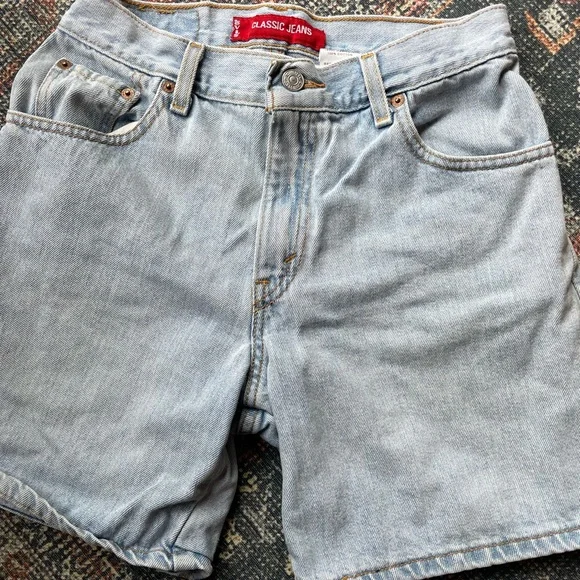 Levi's Classic Jeans Shorts Sz 6 MIS - Picture 4 of 7